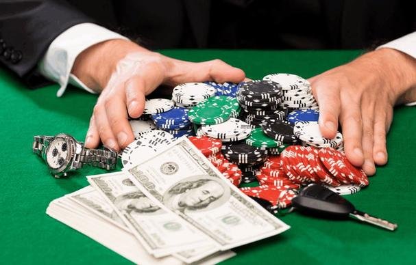 5777 bet1 লাইভ ক্যাসিনো টেবিলে রিয়েল ডিলার গেম চলছে